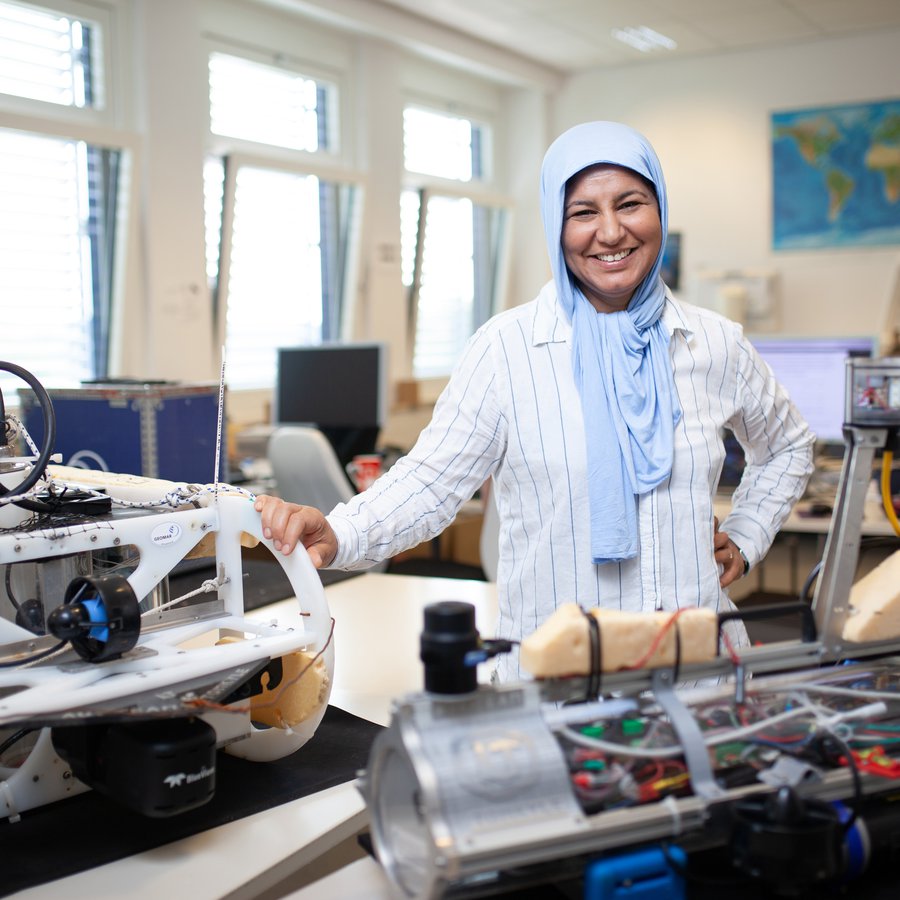 Foto: Pilch eine Frau in einem Labor