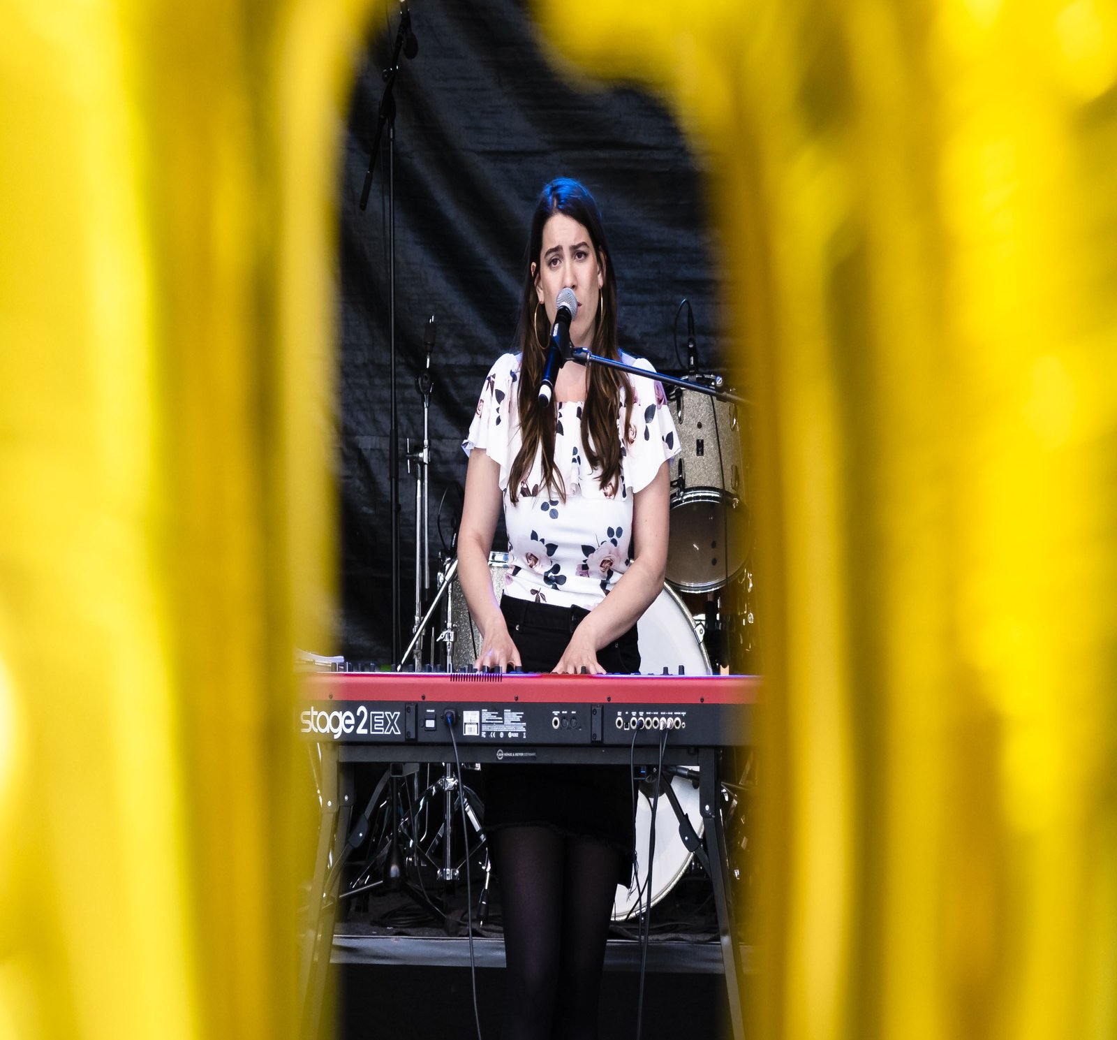 Berührte mit ihren Songs und ihrer Stimme: Singer-Songwriterin Katharina Schwerk. Foto: Molter