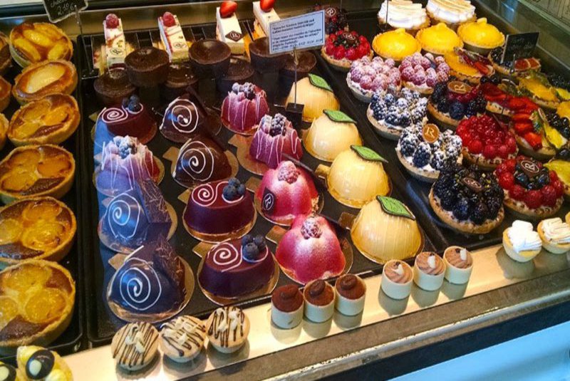 Gebäckstücke in der Bäckerei Restez! in Kiel