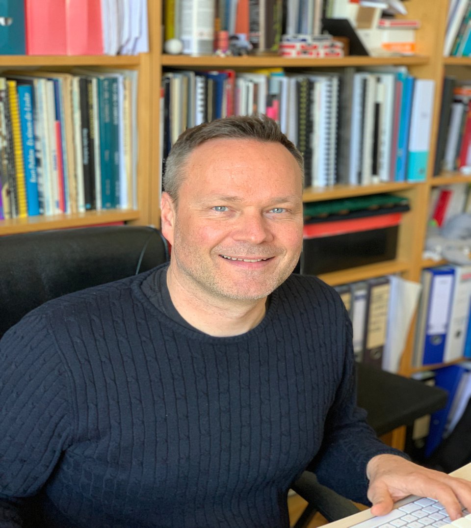 Prof. Dr. Christian Krauss im Home Office 