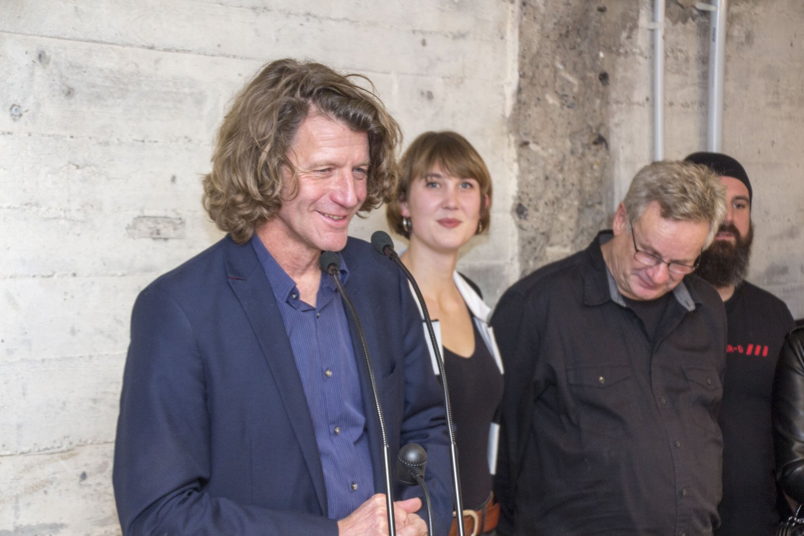 Jo Kley während der Vernissage
