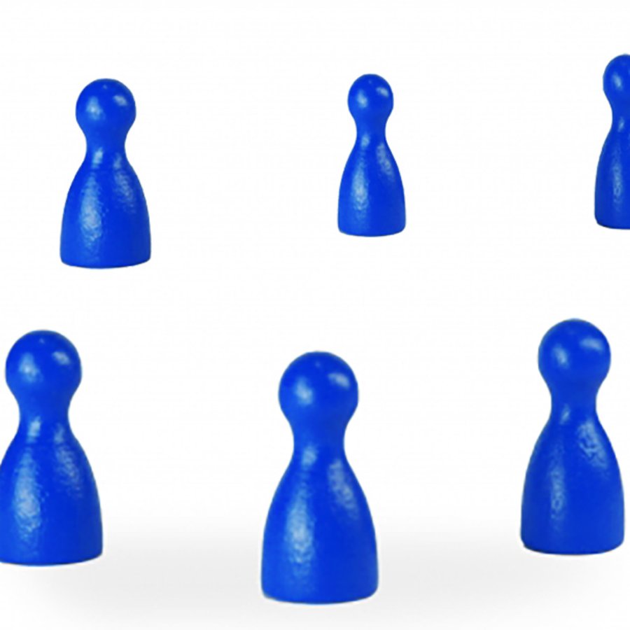Die Grafik zeigt Spielfiguren, ähnlich wie die von #Mensch ärgere dich nicht'.