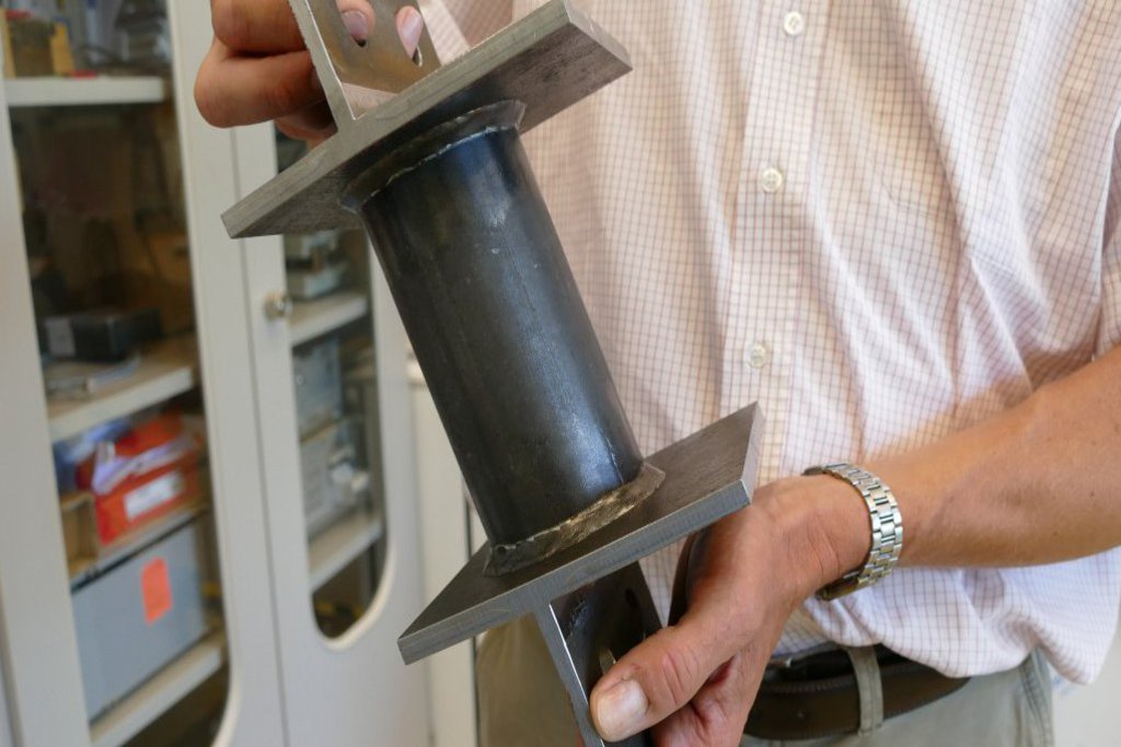 Ein Werkstück aus Metall.