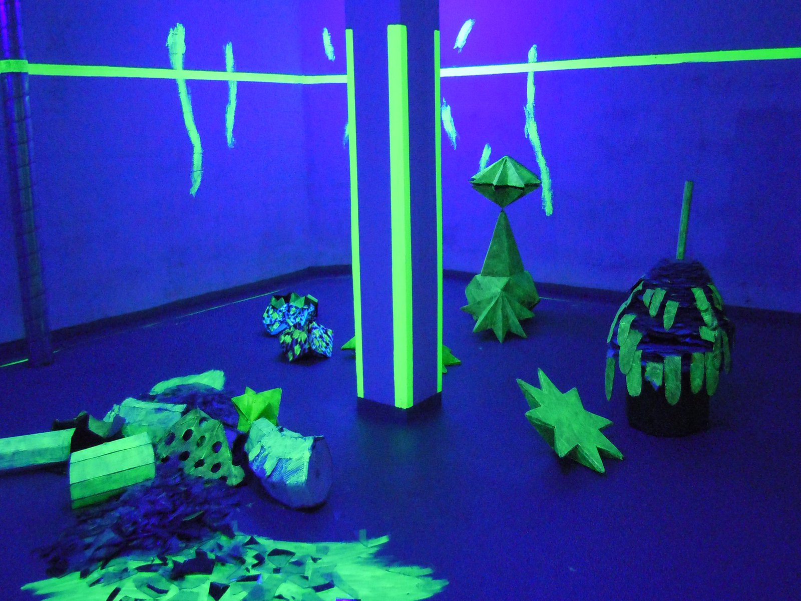 eine Installation von Sigrun Jakubaschke