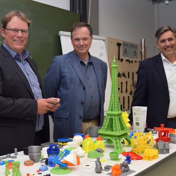 Marc Begemann, Prof. Dr. Udo Beer und Prof. Dr.-Ing. Christoph Weber