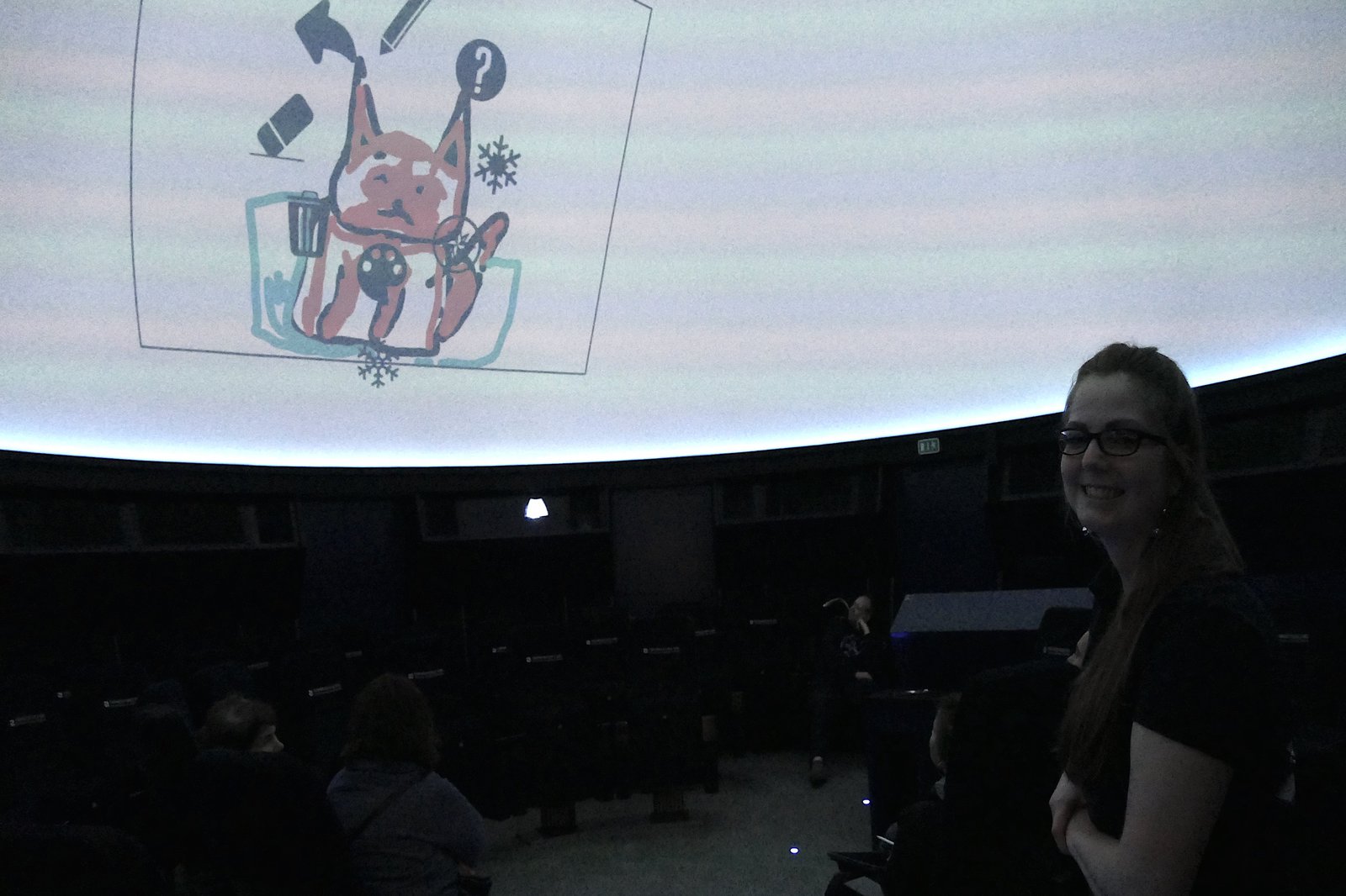 Eine bespielbare Kuppel zeigt einen selbstgemalten Fuchs.