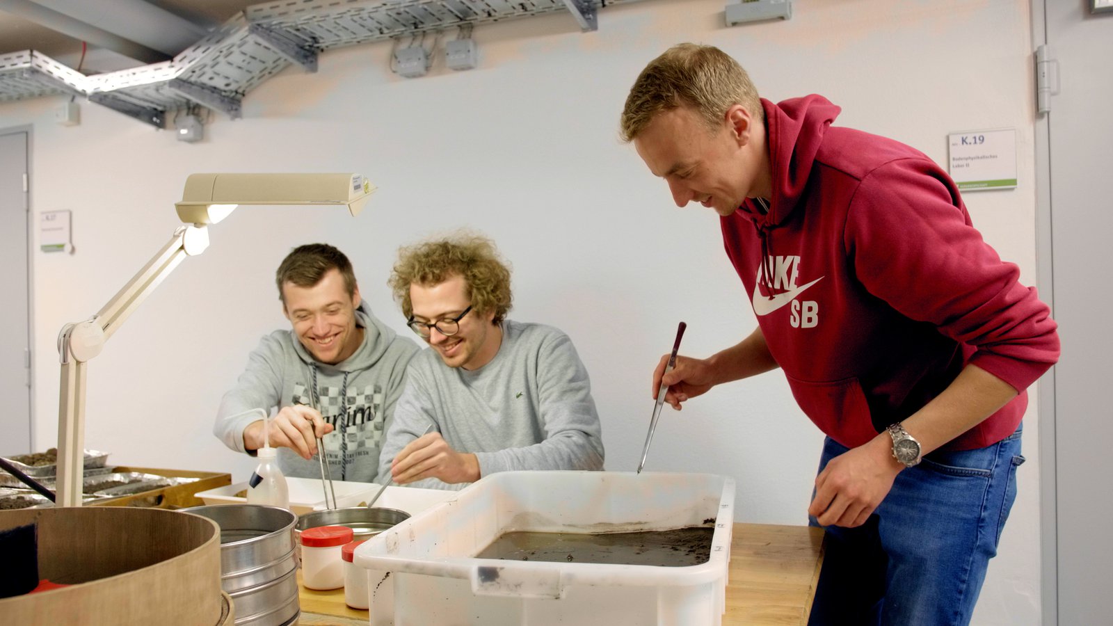 Arbeit im Agrar-Labor