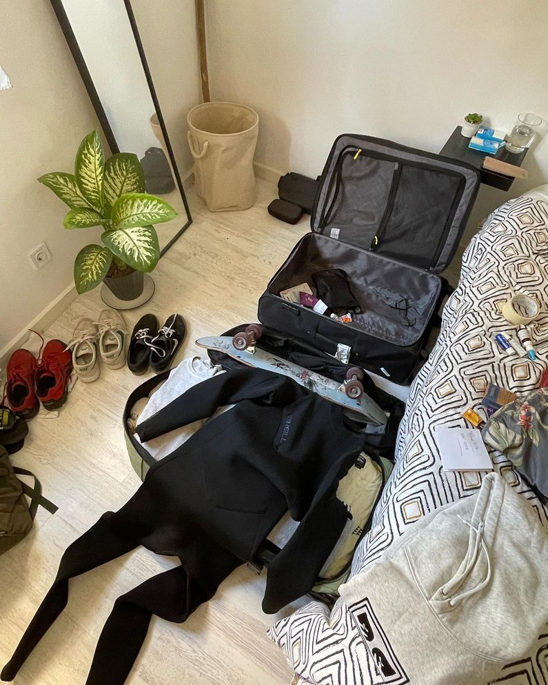 tim packt für seinen Umzug