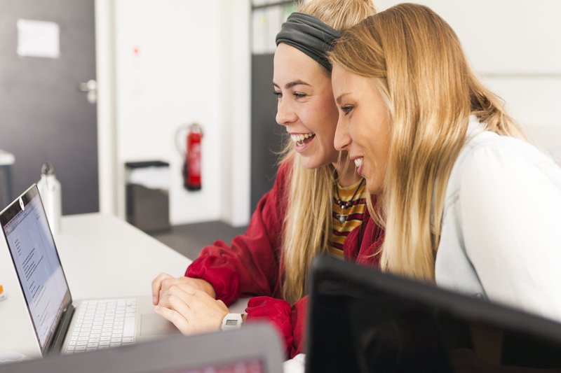 Campusimpression Kotntaktaufnahme Startup Office