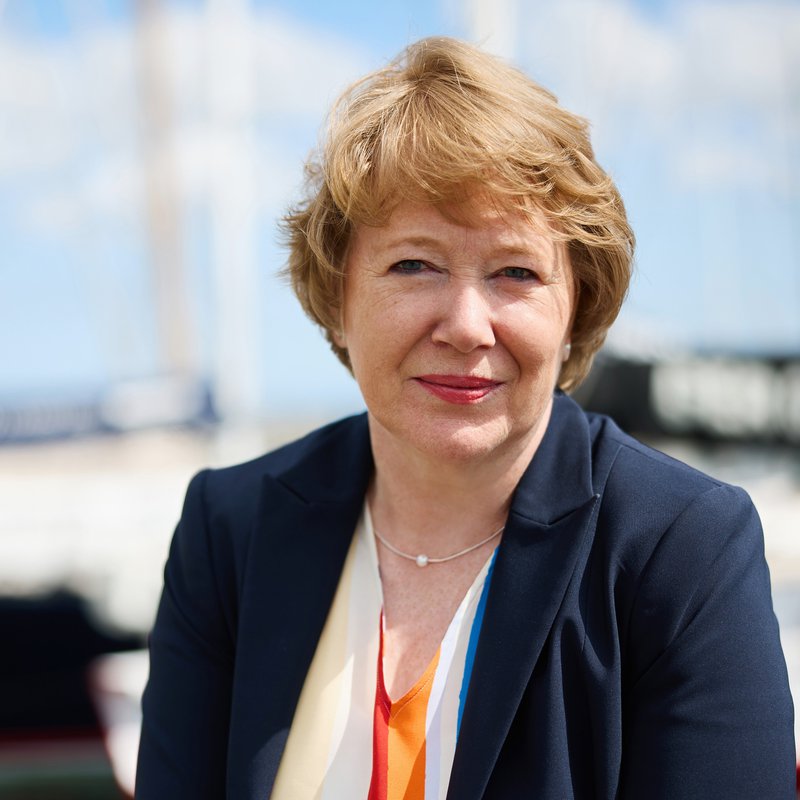 Portraitfoto von Prof. Dr. Doris Weßels von der FH Kiel