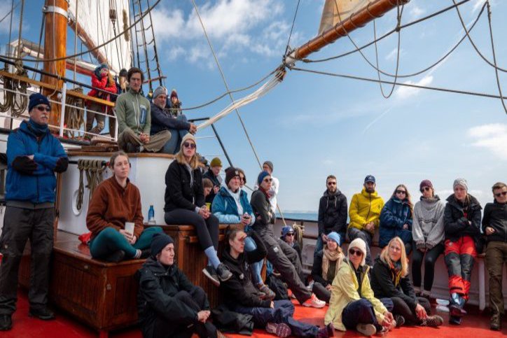 Sailing into Scince on board