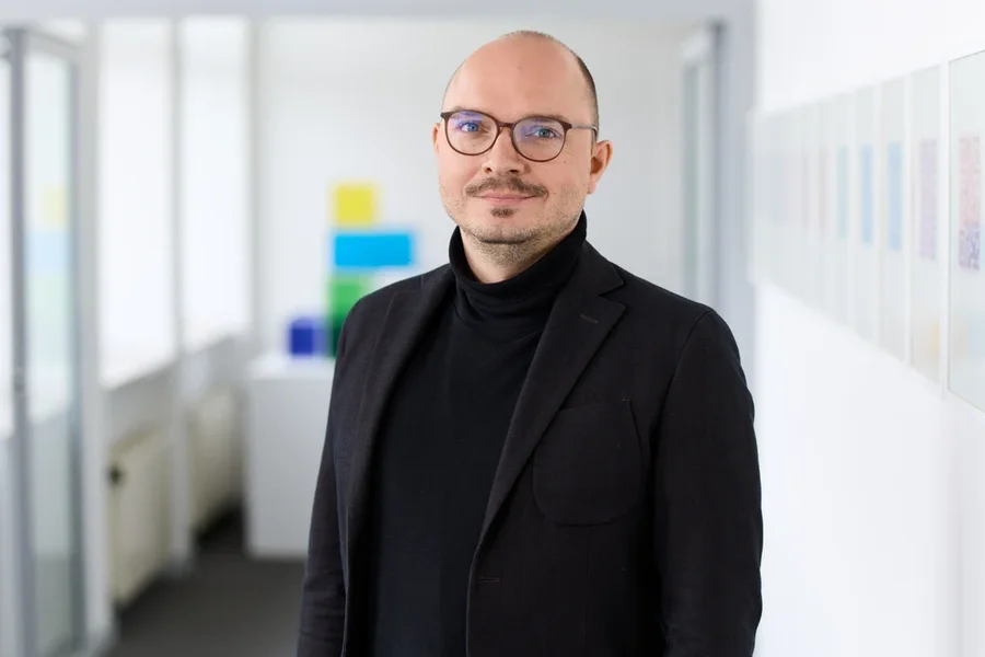Dr. Jan Husemann