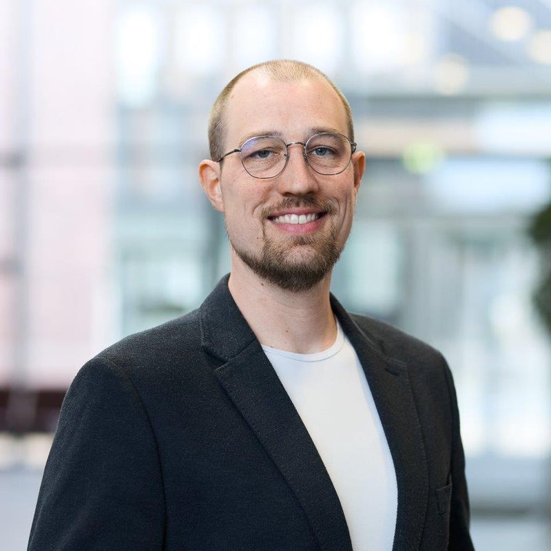 Prof. Dr. Torben Terwey ist neuer Professor für „Erneuerbare Offshore Energien“ mit Schwerpunkt Windenergietechnik an der HAW Kiel.