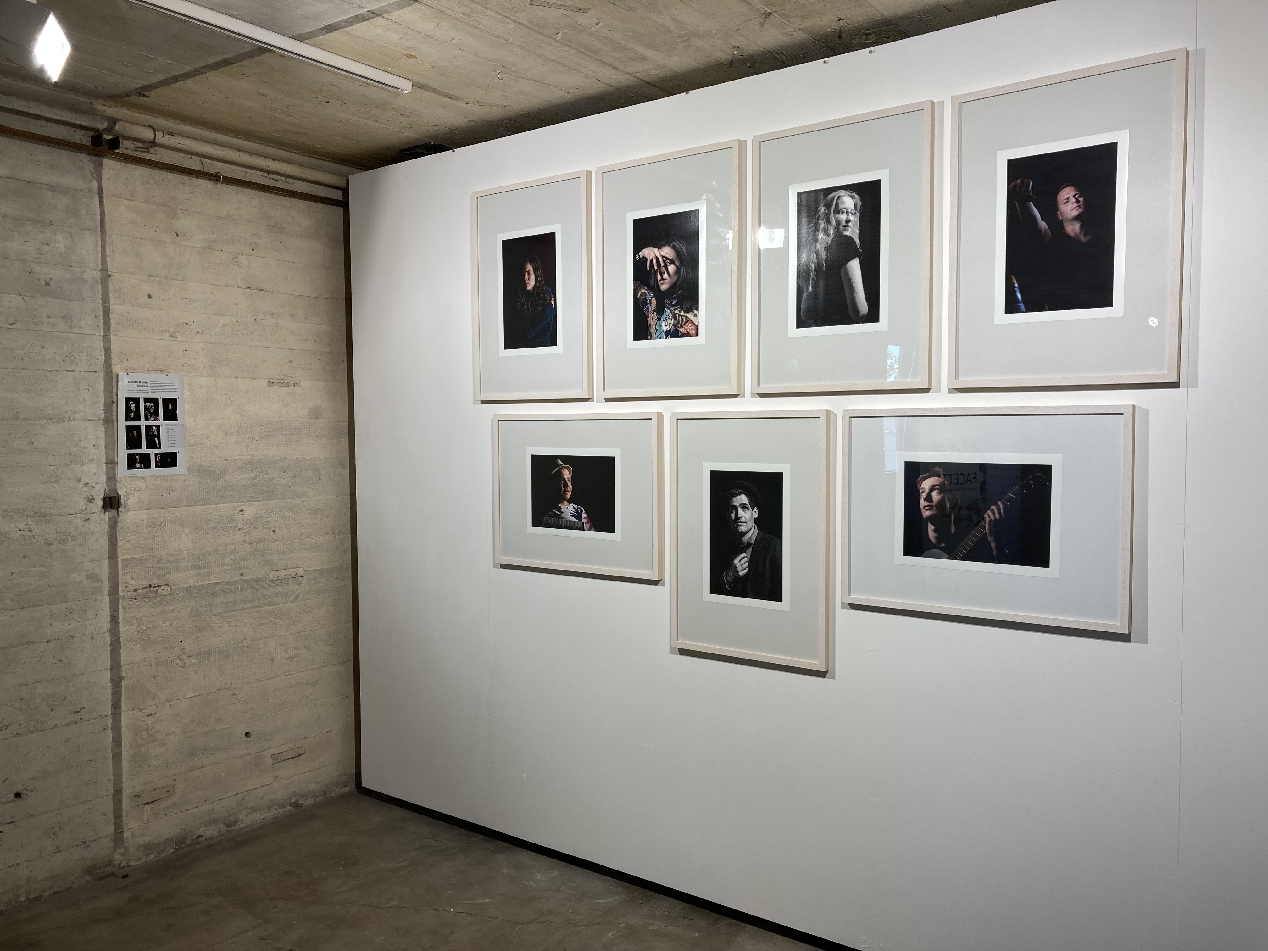 Sieben Portraitaufnahmen