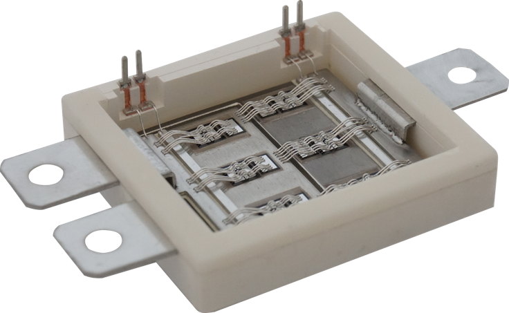 Blick auf ein Modul, in dem Alu anstelle von Kupfer verbaut wurde