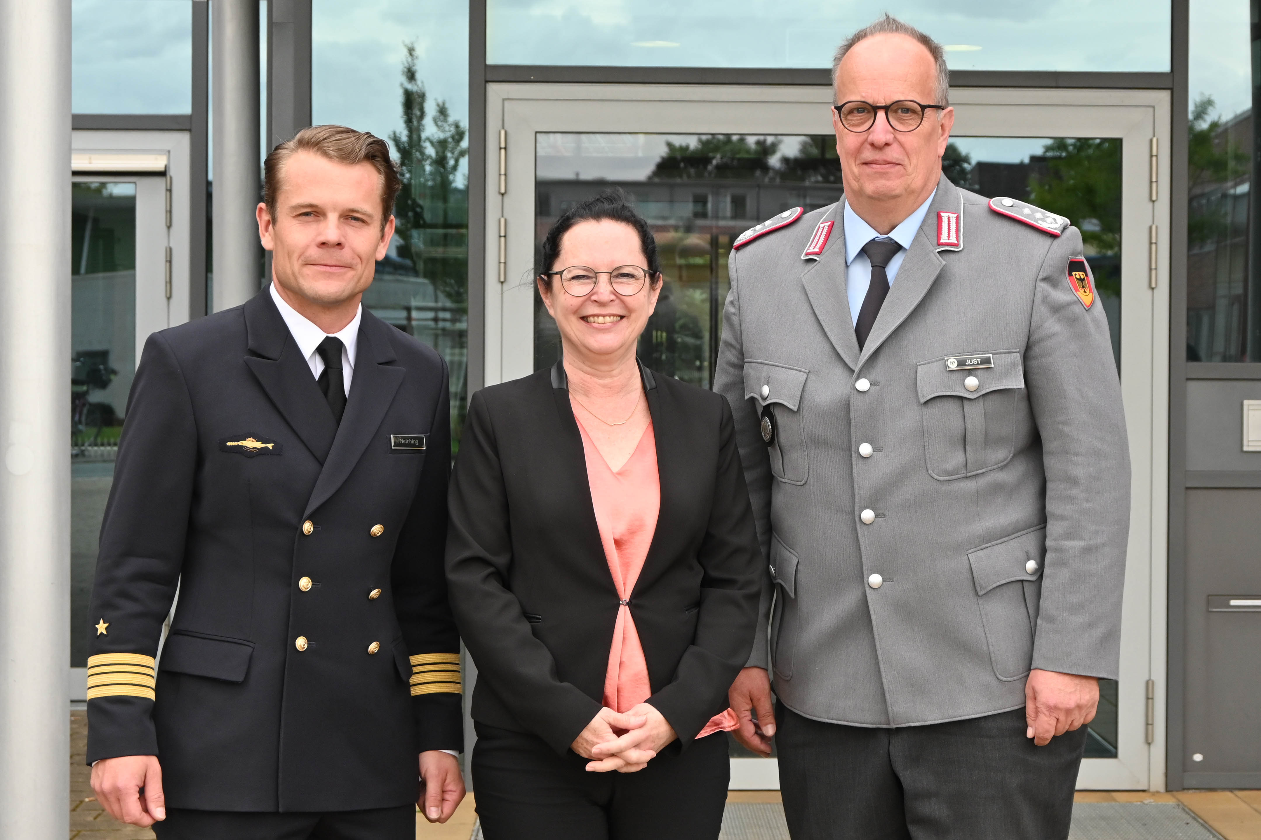 Vertreter*innen der Führungsakademie der Bundeswehr