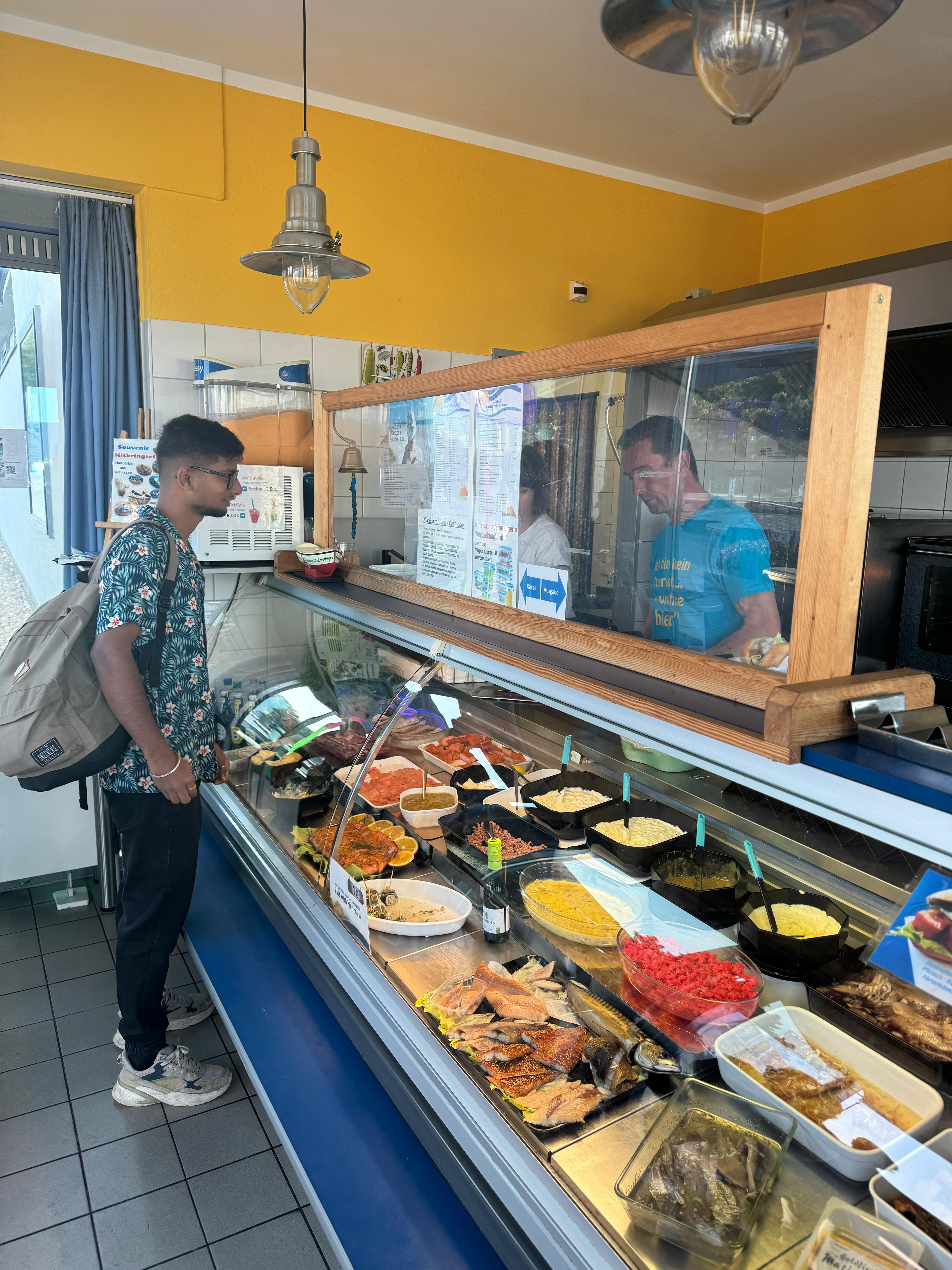 Fischbrötchen in Schilksee